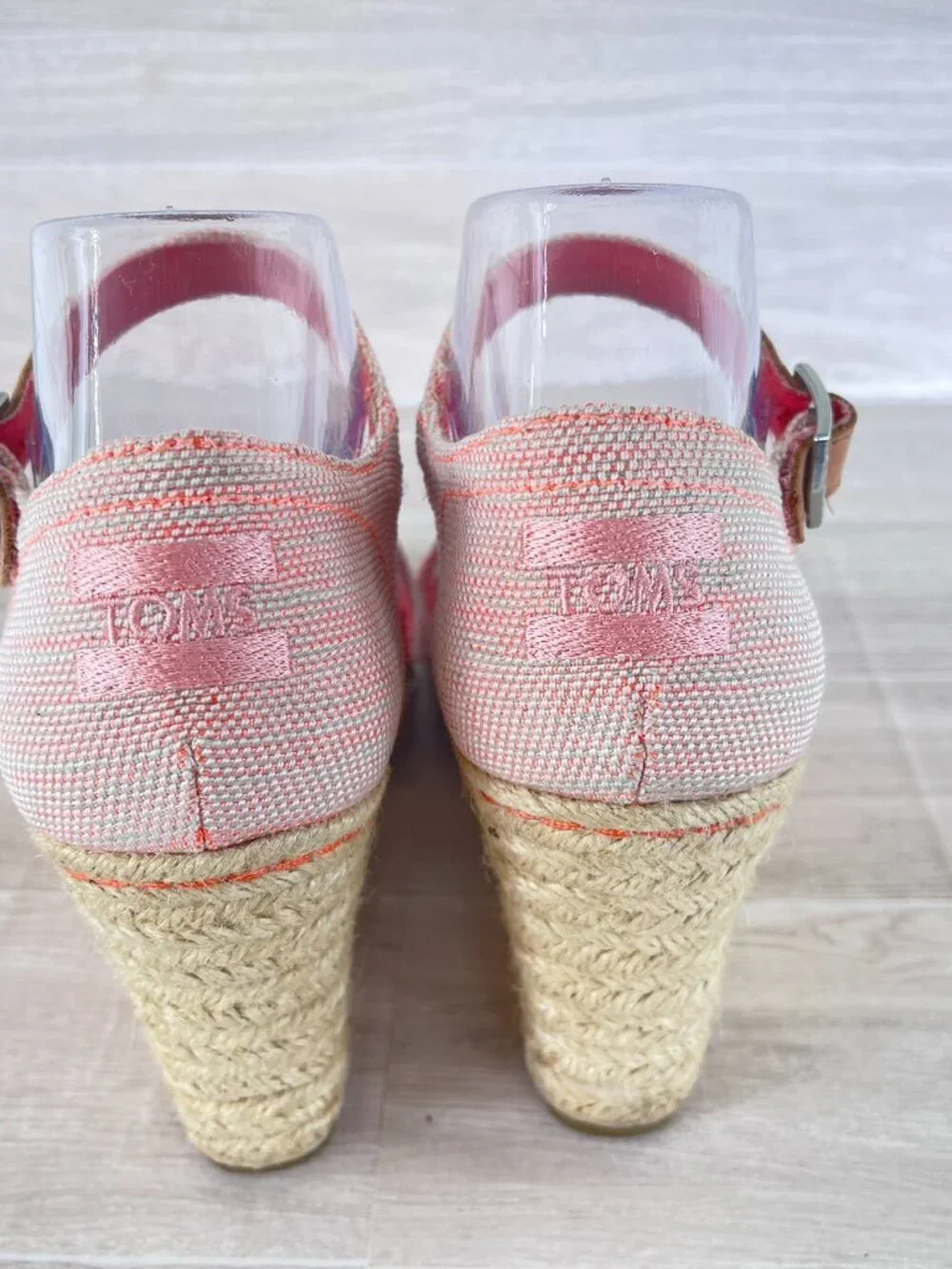 TOMS Women's Clarissa Wedge Espadrille Coral, Orange Tangerine Size 7.5W